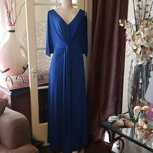 🥰 Lovely Royal Maxi Dress